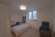 Neuwertige Doppelhaushälfte mit Photovoltaikanlage, Eigengarten, Garten- und Dachterrasse in Pressbaum!