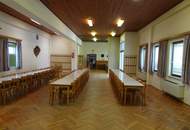 Bürgerwohnhaus mit Gastronomie und 2.064 m² Grund in Zentrumslage