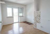 3 Wohneinheiten und ein Geschäftslokal mit vielen Lagerräumen auf 4.499m² Grund im Bauland Mischgebiet!