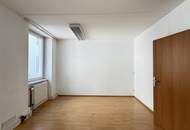 Repräsentative Büro mit Stellplatz- oder Praxisfläche in 1040 Wien