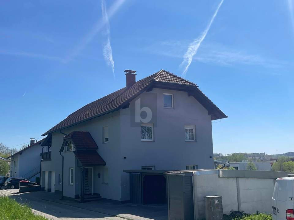 Preisreduktion! EXKLUSIVES WOHNHAUS MIT CHARAKTER ? 7 ZIMMER, GARTEN, GARAGEN & VIEL POTENZIAL IN WALLERN