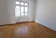 UNBEFRISTET, BIEDERGASSE, 65 m2 Altbau mit 6 m2 Balkon, 2 Zimmer, Komplettküche, Duschbad, Parketten, Währingerpark-Nähe