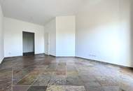 Grüne Oase mit toller Infrastruktur I großzügiger Garten + Balkon I geräumige Zimmer I 2 Bäder I Alarmanlage I