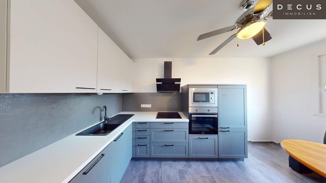 INNENHOFLAGE - HELLE 2 ZIMMER WOHNUNG MIT SEPARATER KÜCHE