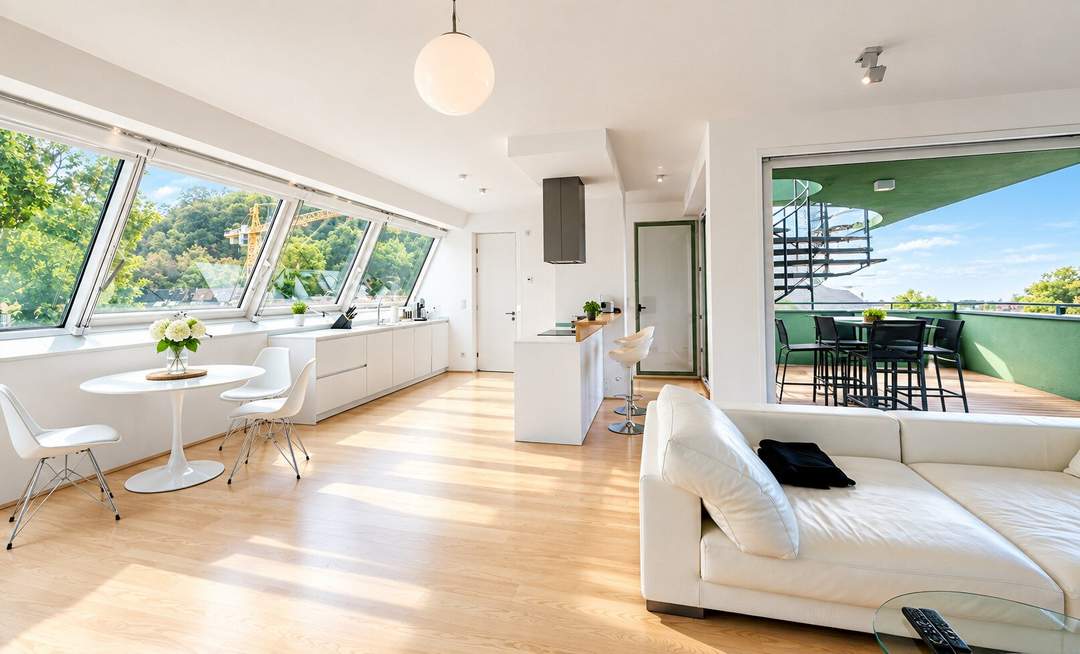 Exklusives Penthaus im Zentrum von Graz,159 m² Wfl.,169 m² Terrassen neuwertig!