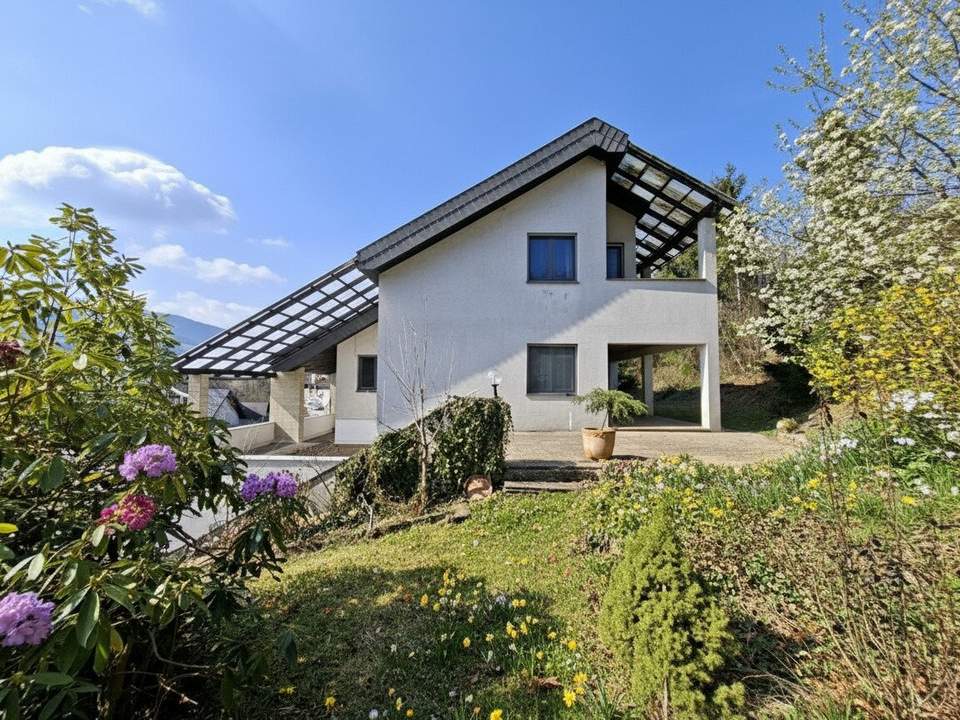 Modernes Wohnparadies - Architekten-Haus in toller Aussichtslage