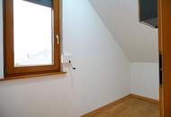 Heimeliges Doppelhaus in Holzbauweise – Wohnen mit Wohlfühlfaktor in ruhiger Siedlungslage!