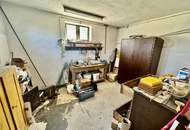 GROßZÜGIGES ZWEIFAMILIENHAUS MIT 1.548 m² TRAUMGARTEN IN ZENTRALER GRÜNLAGE