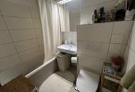 Charmante und sonnige Garconniere in zentraler Lage