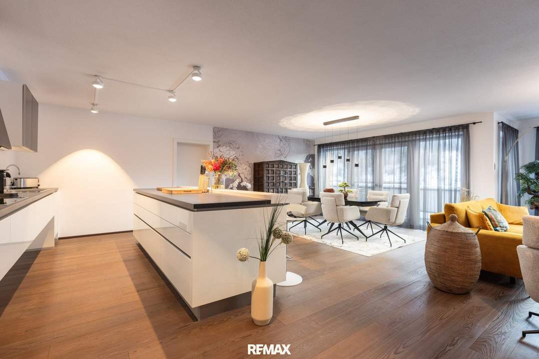 "WOHNTRAUM" Provisionsfrei für Käufer | Exklusive 4-Zimmer-Wohnung mit neuer Vollmöblierung &amp; Bergblick in Wagrain!