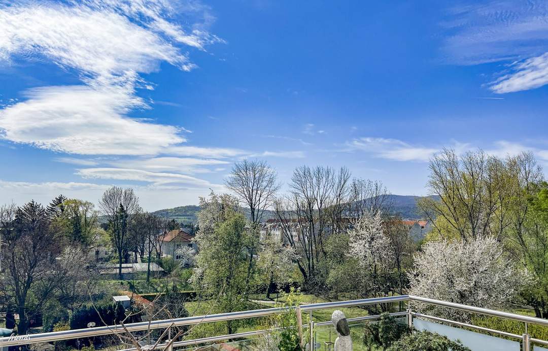Wohnen mit Weitblick – 3 Zimmerwohnung mit Eigengarten in Mödling