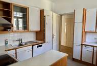 Großzügige 5-Zimmer-Wohnung in stilvoller Altbauvilla in Wien-Hietzing