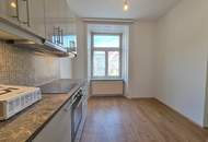 Blick auf die Pestsäule - Wohnung mit Balkon
