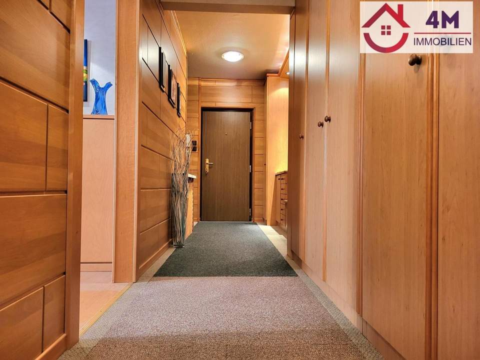 Neubau 3-Zimmerwohnung mit Loggia im 2. Liftstock