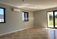 Neubau – Erstbezug mit mediterranem Flair