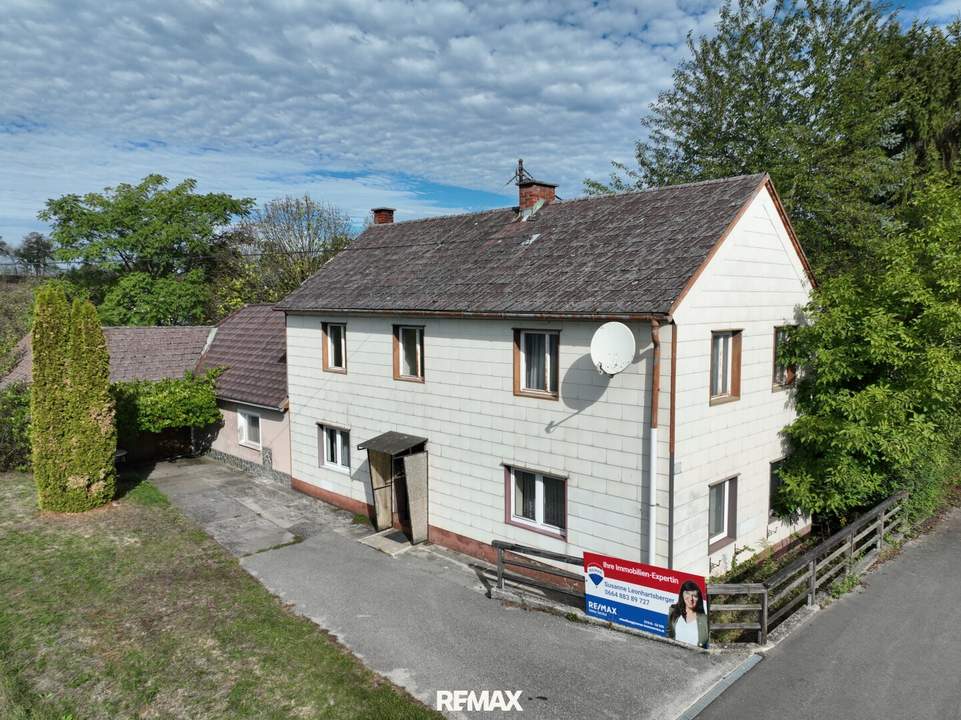 Haus mit Anbau auf großem Baugrund in Wieselburg-Land, Bezirk Scheibbs