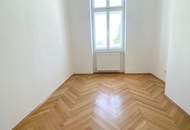 ++ NEU ++ MAISONETTE - VIER Zimmer mit TERRASSE - Altbau