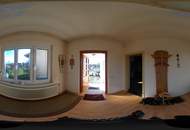 Geräumiges Haus in schönster Güssinger Lage