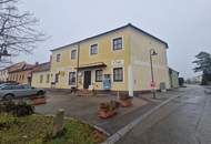 WOHN- UND GESCHÄFTSHAUS ALS GROSSZÜGIGES LANDHAUS MIT GESCHLOSSENEM INNENHOF, WERKSTATT, BÄCKEREI, KAFFEEHAUS UND NEBENGEBÄUDEN