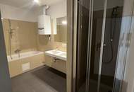 UNBEFRISTET - helle 2,5-Zimmer Dachgeschosswohnung mit Wohnküche, Schrankraum, 26 m2 Dachterrasse und Kellerabteil nahe Schönbrunn