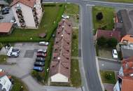 MEHRPARTEIENHAUS MIT ENTWICKLUNGSPOTENZIAL (Provisionsfrei)