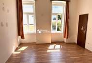 PROVISIONSFREI !!! Sanierungsbedürftige 2 Zimmer-Wohnung nähe U1-Troststraße