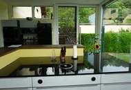 DOPPELHAUS MIT TOP-AUSSTATTUNG IN ABSOLUTER RUHELAGE