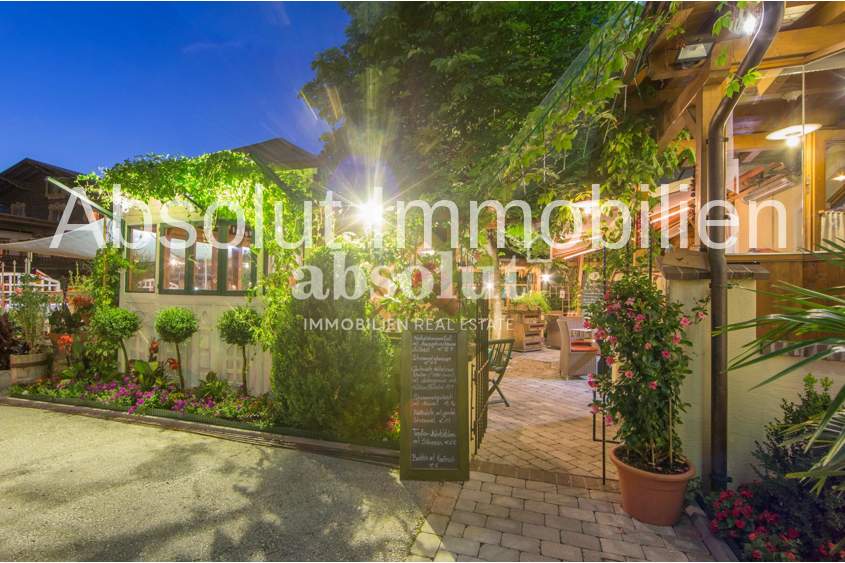 wohn-und-geschaeftshaus