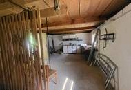 Einfamilienhaus mit Potential, Nebengebäude, Carport und großem Grundstück!