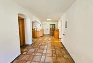 Ein Juwel, ein Sacherl des 18. Jahrhunderts – Historisches Anwesen mit modernem Wohntraum und idyllischem Grundstück!