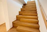 PROVISIONSFREI - ERSTBEZUG - Luxus pur! Große Dachgeschossmaisonette mit Dachterrasse, Pool und Deckenkühlung in RUHELAGE!