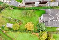 Haus mit Blick auf Schloss Ebelsberg – Potenzial für Individualisten