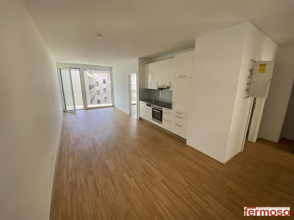 Moderne 2-Zimmer-Wohnung mit großzügiger Loggia – lichtdurchflutet & ideal geschnitten