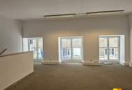 Attraktives Büro mit eigener Garage und zusätzlicher Lagerfläche