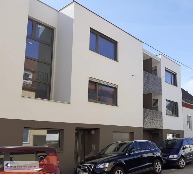 Erstbezug - Studio mit grossem Balkon in Energiesparhaus