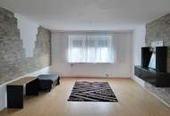Willkommen im Ein-/Zweifamilienhaus mit großem Garten!