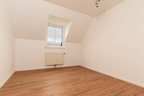 Sonnige 3-Zimmer-Wohnung mit Loggia in Hainburg an der Donau, Wohnung-miete, 798,00,€, 2410 Bruck an der Leitha