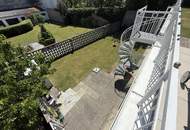 Viel barrierefreier Wohnraum, Platz für gemeinsame Werte und Indoor-Pool // Much barrier-free living-space, room for shared values, and indoor pool //