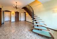 Exklusive Bauhaus-Villa mit Parkgarten & Pool am Waldrand