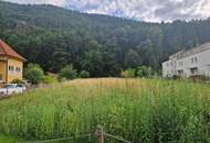 EINE SELTENE GELEGENHEIT: BAUGRUNDSTÜCK MIT EIGENEM WALD MIT HERRLICHEM AUSBLICK DIREKT AM WASSER