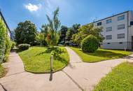 Wohnen im Grünen mit Stadtanschluss: 4 Zimmer | Loggia | PKW-Stellplatz