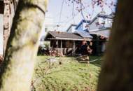 Haus mit großem Grundstück