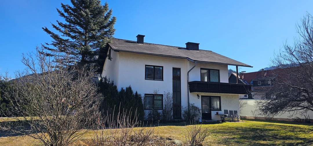 Geräumiges Haus mit schönem Garten in ruhiger Lage in Teufenbach