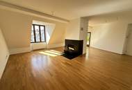 Stilvoll wohnen am Rooseveltplatz: 4-Zimmer-Dachgeschoss mit Terrasse