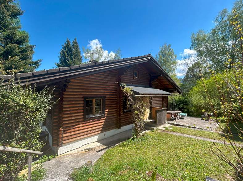 Gemütliches Vollholzhaus in erhöhter Gröbminger Lage!