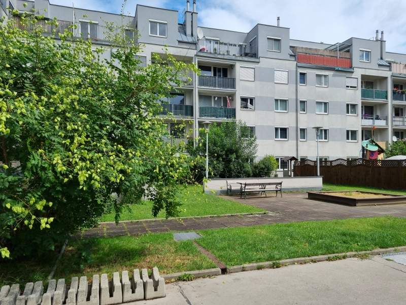 Freiraum in gefragter Lage – 1-Zimmer-Wohnung mit Terrasse &amp; Eigengarten