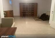 Doppelhaushälfte (Bild linke Seite) mit Garten zu vermieten