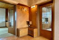 Haus mit großem Grundstück