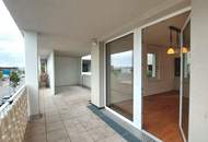 Moderne 2-Zimmer-Wohnung mit großzügigem Balkon bei "Am Park"
