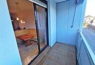 Zuhause ankommen – Gemütliche 2-Zimmer-Wohnung mit Loggia und separater Küche